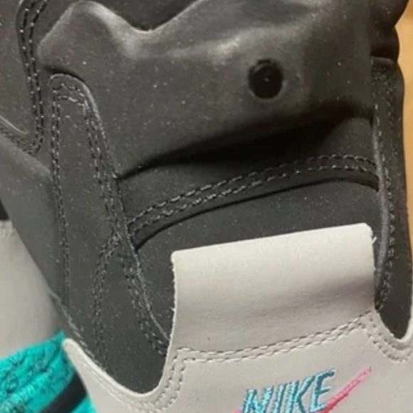 100% Authentic 2014 AIR COMMAND FORCE ‘SPURS’ - Picture 10 of 10